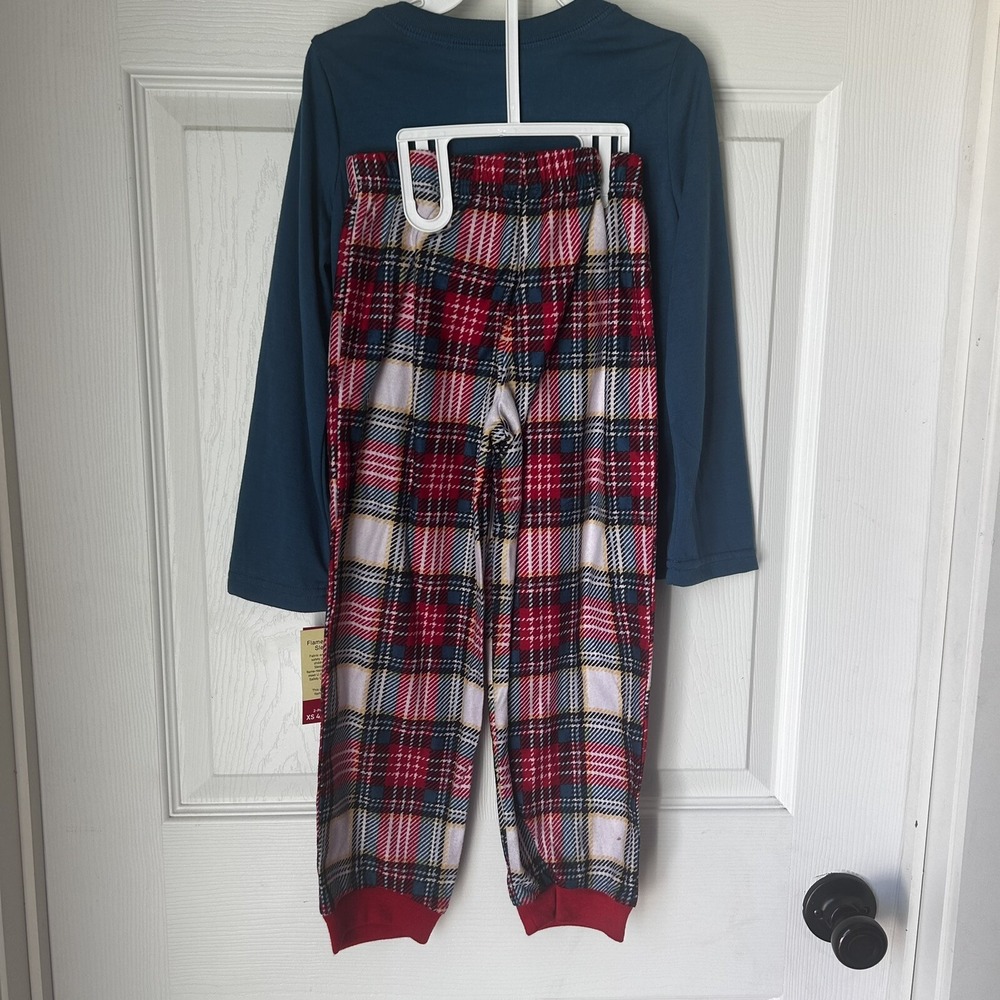 Christmas Pajamas Unisex 4T Toddler Holiday Jammies For Your Families New! BxI - Picture 4 of 4